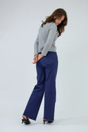 Pantalon wide Natalia bleu marine à coupe large par ANA & LUCY.