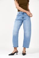 Jeans Barrel ( Cropped ) "Livia"
