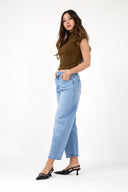 Jeans Barrel ( Cropped ) "Livia"